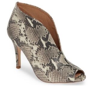 Halogen Peep Toe Python Leather Stiletto Bootie Heels Size 7